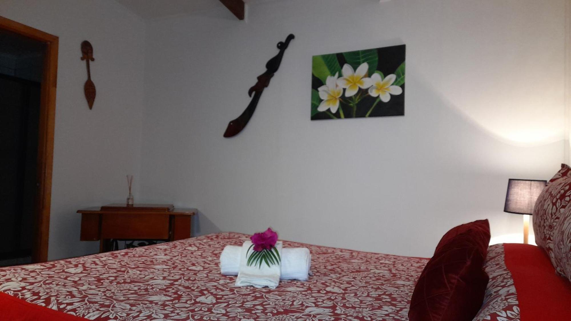 Hostal Makohe Rapa Nui Hanga Roa Exterior photo