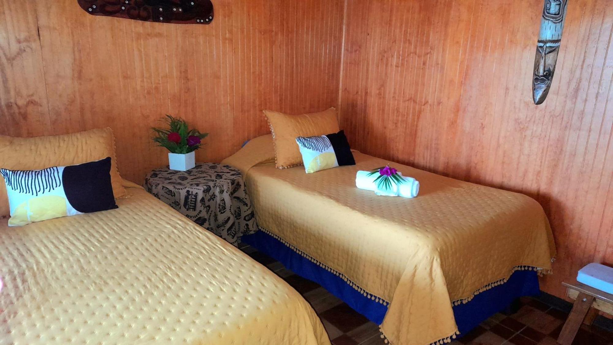 Hostal Makohe Rapa Nui Hanga Roa Exterior photo